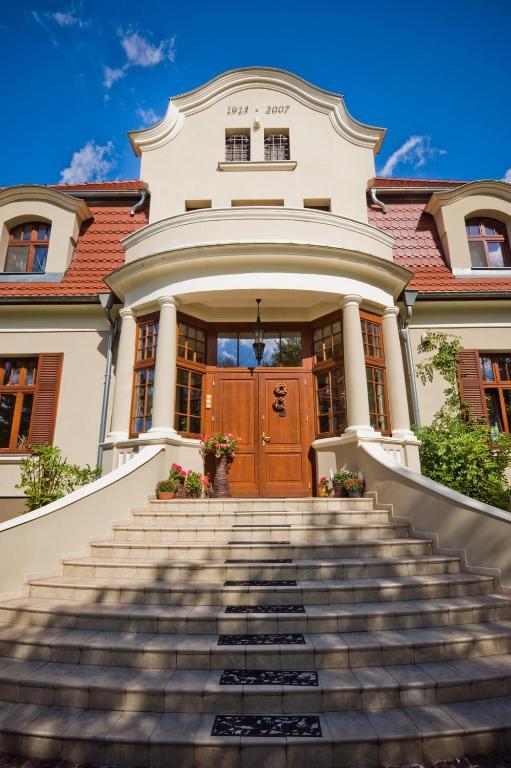 Villa Cztery Pory Roku Zbaszynek Экстерьер фото
